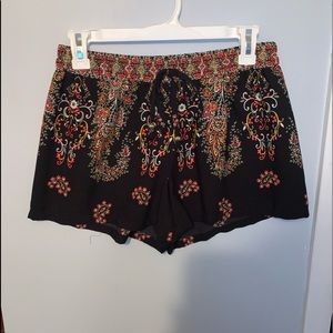 Medium shorts